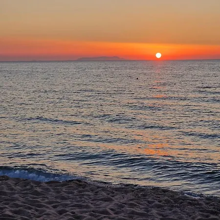 In Vicino Al Mare *